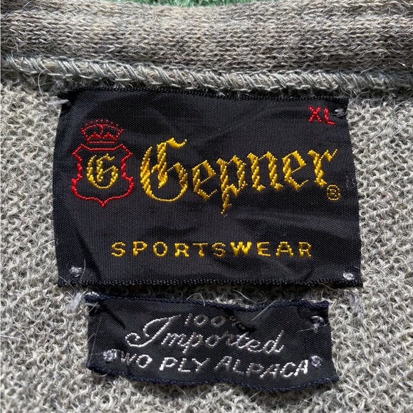 Vintage 70’s 100% ALPACA 2-Ply Cardigan  Grey Sweater Mens’s Size Medium - Picture 6 of 7